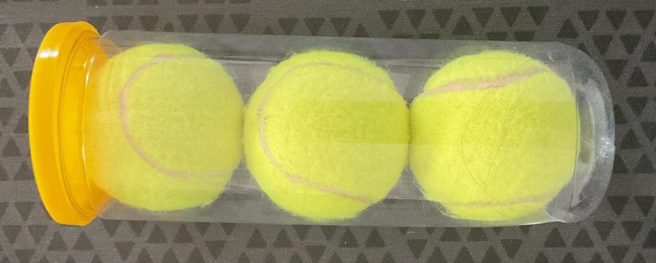 Tub de pilotes de tennis